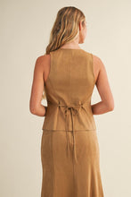 Load image into Gallery viewer, The Pao Vest- Tan