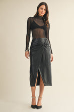 Load image into Gallery viewer, The Maru skirt- Black