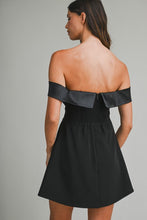 Load image into Gallery viewer, The Pia dress- Black