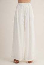 Load image into Gallery viewer, The Ava pants- White