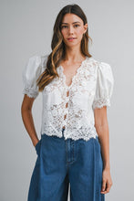 Load image into Gallery viewer, The Sofi top-White