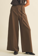 Load image into Gallery viewer, The Elle pants- Brown