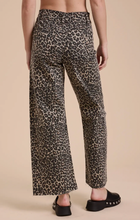 Load image into Gallery viewer, The Leopard print pants