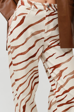 Load image into Gallery viewer, The Patty pants