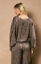 Load image into Gallery viewer, The Daisy top