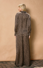 Load image into Gallery viewer, The Daisy pants