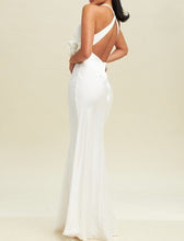 Load image into Gallery viewer, The Nicole dress- White