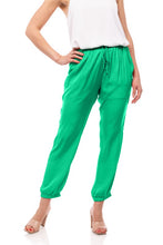 Load image into Gallery viewer, The Leslie joggers- Green
