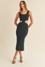 Load image into Gallery viewer, The Miranda dress- Black
