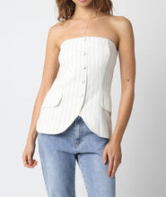 Load image into Gallery viewer, The Vale Striped Linen Vest
