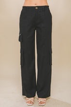 Load image into Gallery viewer, The Andrea pants- Black
