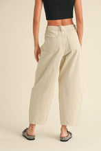 Load image into Gallery viewer, The Pau pants
