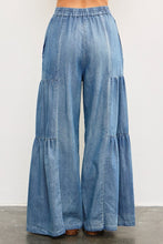 Load image into Gallery viewer, The Pam Pants- Washed Denim
