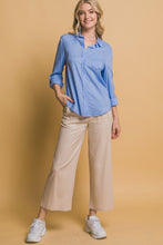 Load image into Gallery viewer, The Ariana linen top- Lt Blue
