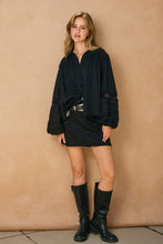 Load image into Gallery viewer, The Elle top- Black
