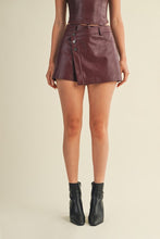 Load image into Gallery viewer, The Charly skort- Wine

