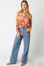 Load image into Gallery viewer, The Lee top
