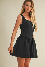 Load image into Gallery viewer, The Nina dress- Black

