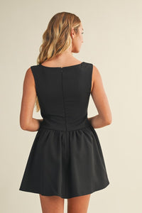 The Nina dress- Black