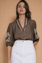 Load image into Gallery viewer, The Pilar top
