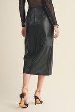 Load image into Gallery viewer, The Maru skirt- Black
