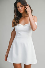 Load image into Gallery viewer, The Pia dress- White
