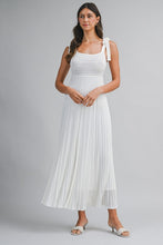 Load image into Gallery viewer, The Pia dress
