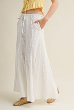 Load image into Gallery viewer, The Mika pants
