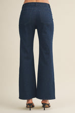 Load image into Gallery viewer, The Aa jeans
