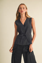 Load image into Gallery viewer, The Elle Vest-  Black
