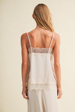 Load image into Gallery viewer, The Ana top- Pearl
