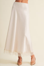 Load image into Gallery viewer, The Ana skirt- Pearl
