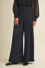 Load image into Gallery viewer, The Jenni pants- Indigo

