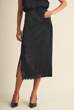 Load image into Gallery viewer, The Bella skirt- Black

