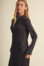 Load image into Gallery viewer, The Jenni top- Brown
