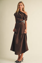 Load image into Gallery viewer, The Melissa dress- Brown
