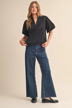 Load image into Gallery viewer, The Titi top
