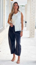 Load image into Gallery viewer, The Jackie pants -Black
