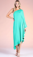 Load image into Gallery viewer, The Raquel dress- Green
