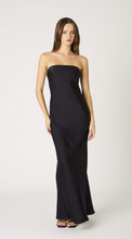 Load image into Gallery viewer, The Nati dress- Midnight
