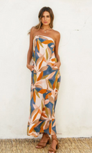 Load image into Gallery viewer, The Lisa dress
