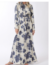 Load image into Gallery viewer, The Maria Claudia dress
