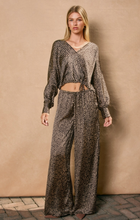 Load image into Gallery viewer, The Daisy pants
