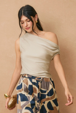 Load image into Gallery viewer, The Lisette top
