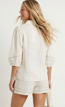 Load image into Gallery viewer, The Maru top- Off White

