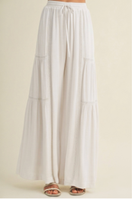 Load image into Gallery viewer, The Mimi pants- White
