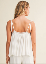 Load image into Gallery viewer, The Mimi top

