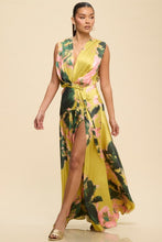 Load image into Gallery viewer, The Nina dess
