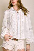 Load image into Gallery viewer, The Elle top- White
