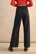 Load image into Gallery viewer, The Becca jeans
